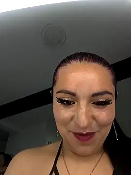 Alisson Stonee online show from April 17, 2026, 8:45 pm