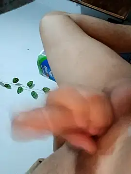 chikosexiii online show from November 29, 2025, 2:25 am