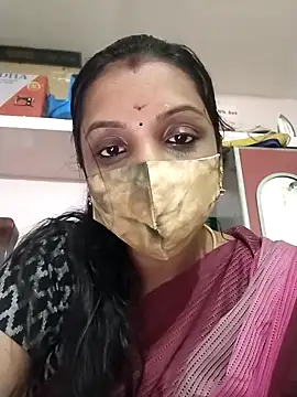 Snapshot of Tamil_Swathi chatting on December 2, 2025, 11:37 am Tamil Swathi online show from December 2, 2025, 11:37 am