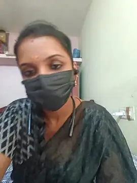 Snapshot of Tamil_Swathi chatting on April 30, 2026, 9:59 am Tamil Swathi online show from April 30, 2026, 9:59 am