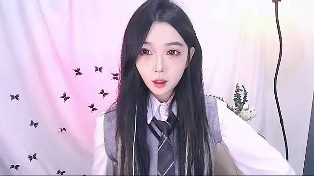 Snapshot of Miao-Maimiao chatting on November 27, 2025, 12:18 pm Miao-Maimiao online show from November 27, 2025, 12:18 pm