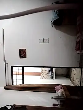 Snapshot of chatting on September 23, 2025, 5:05 pm online show from September 23, 2025, 5:05 pm