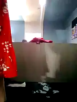 Snapshot of transreyna chatting on February 21, 2025, 1:33 am transreyna online show from February 21, 2025, 1:33 am