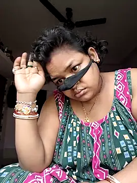 Deborbhavi222 online show from February 28, 2026, 2:12 am