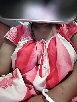 Deborbhavi222 online show from May 22, 2026, 5:51 pm