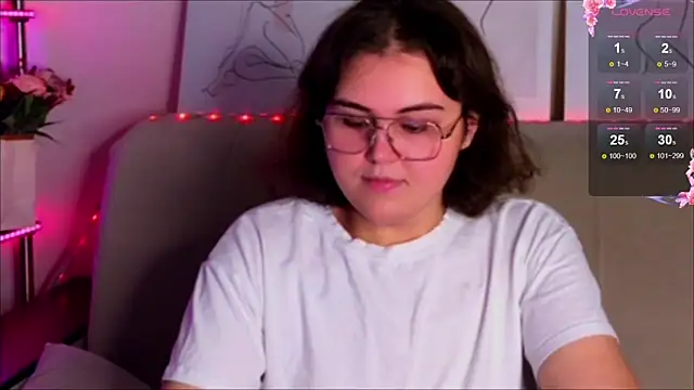  online show from October 13, 2025, 9:09 am