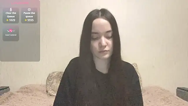 VividSienna online show from January 9, 2026, 3:20 am