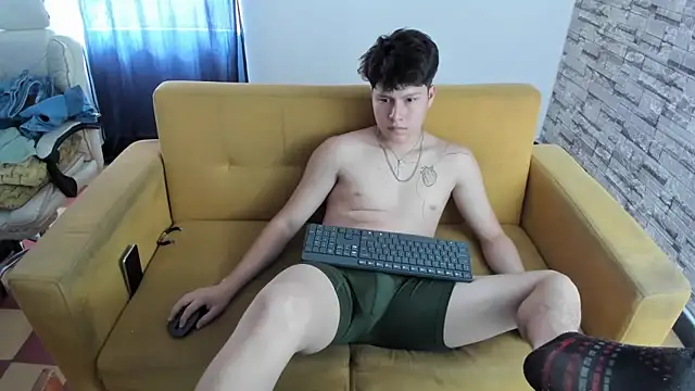 daniel leon online show from March 29, 2026, 1:55 pm