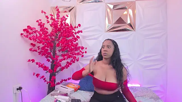 Taira Bms online show from October 27, 2025, 3:54 am