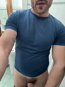 giovan2020 online show from April 8, 2026, 3:01 pm