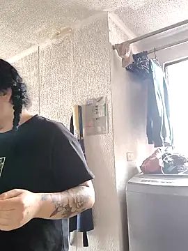 Chubby Licius online show from October 8, 2025, 7:11 pm