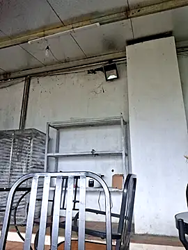 xuxulovezz online show from October 17, 2025, 4:48 am