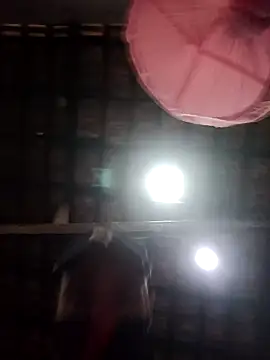 Snapshot of nudeART4you chatting on November 13, 2025, 5:39 am nudeART4you online show from November 13, 2025, 5:39 am