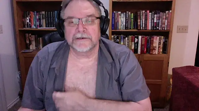 Vinyl22xh online show from March 5, 2026, 1:23 am