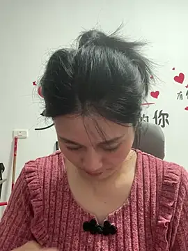 Snapshot of aoyo66 chatting on May 1, 2026, 12:43 pm aoyo66 online show from May 1, 2026, 12:43 pm