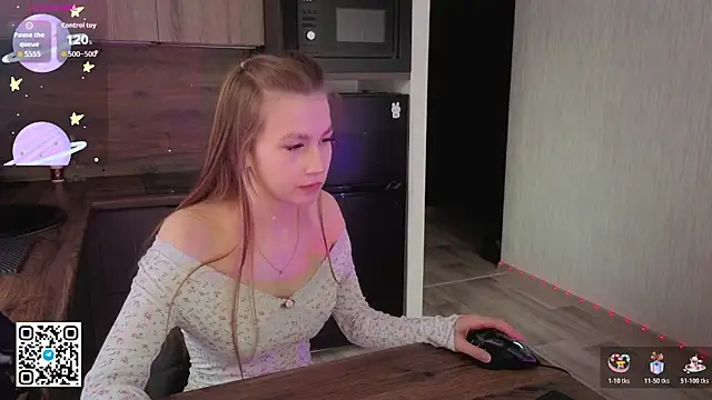 Snapshot of BarelyBliss chatting on October 20, 2025, 10:16 am BarelyBliss online show from October 20, 2025, 10:16 am