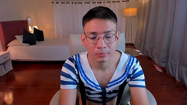 Snapshot of marcuswildx chatting on October 18, 2025, 11:44 am marcuswildx online show from October 18, 2025, 11:44 am