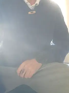 Snapshot of fantastiklover76113 chatting on September 29, 2025, 11:04 am fantastiklover76113 online show from September 29, 2025, 11:04 am