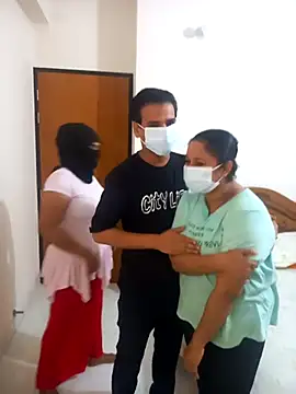 Snapshot of tanvirx90 chatting on October 7, 2025, 8:55 am tanvirx90 online show from October 7, 2025, 8:55 am