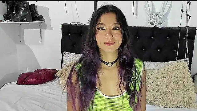 ValeryTatto online show from April 13, 2026, 3:39 pm