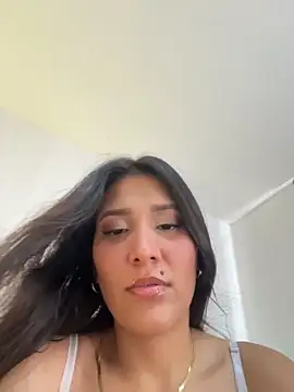 IsabellaJoness  online show from March 2, 2026, 8:26 pm