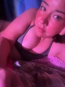 Snapshot of morningfaerie chatting on October 14, 2025, 11:38 pm morningfaerie online show from October 14, 2025, 11:38 pm