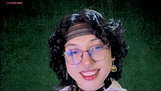 -BlueOpal- online show from November 30, 2025, 9:30 pm