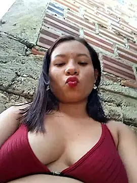 hot-mom22 online show from October 6, 2025, 10:56 am