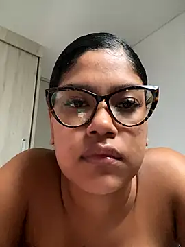 miiabrown18 online show from October 27, 2025, 11:36 am