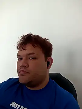 big bearr online show from April 22, 2026, 7:48 pm