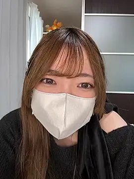 Moe v v online show from February 17, 2026, 3:03 am