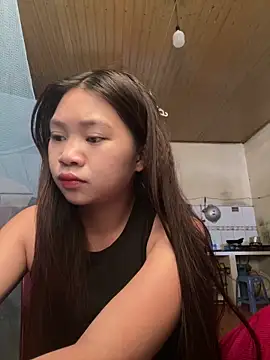 Mayy1 online show from April 17, 2026, 12:57 am