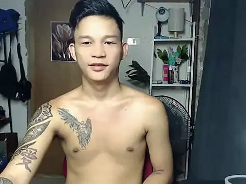 asianmonstercock05 online show from May 14, 2026, 10:22 am