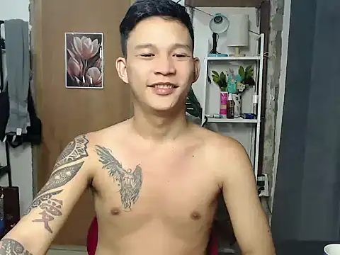 asianmonstercock05 online show from May 15, 2026, 10:33 am