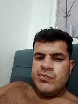 kadiirsekercii online show from August 3, 2026, 3:27 am