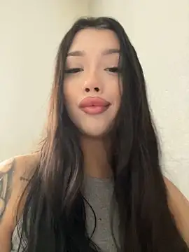 kiss Lissa online show from November 16, 2025, 9:48 am