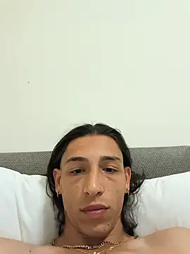 Snapshot of Francoluce23 chatting on July 9, 2026, 11:53 pm Francoluce23 online show from July 9, 2026, 11:53 pm