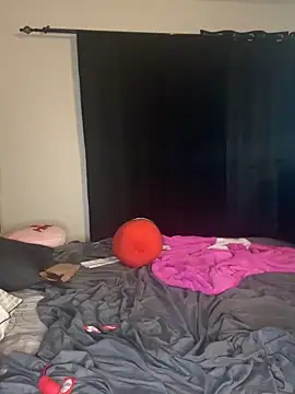 YeahhhitsBreezy online show from March 10, 2026, 1:21 am