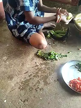 Snapshot of ARTIR1 chatting on October 18, 2025, 3:20 am ARTIR1 online show from October 18, 2025, 3:20 am