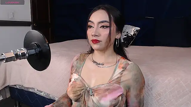 Brigith24 online show from November 10, 2025, 3:05 am