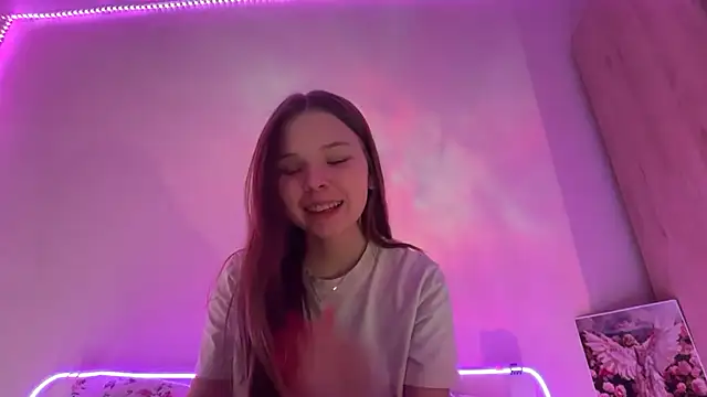 Snapshot of CandysRose chatting on October 8, 2025, 5:21 pm CandysRose online show from October 8, 2025, 5:21 pm