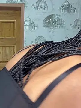 Bellabootie online show from May 10, 2026, 8:58 pm