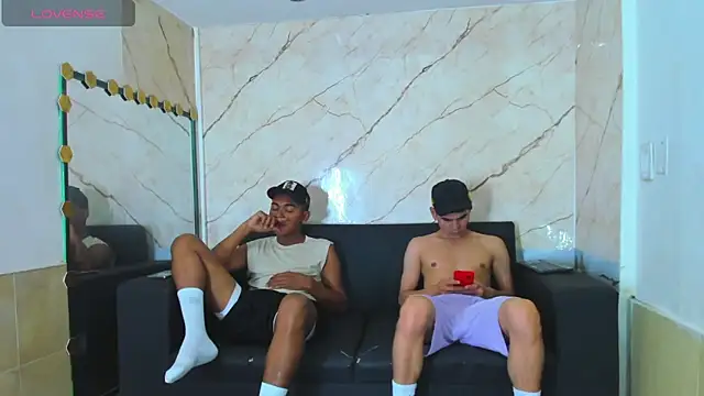 Snapshot of liam_coleman25 chatting on November 9, 2025, 4:11 am liam coleman25 online show from November 9, 2025, 4:11 am