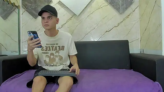 liam coleman25 online show from March 2, 2026, 5:08 am