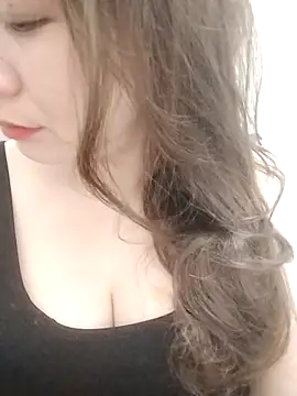 Snapshot of Girl_Shy2000 chatting on April 19, 2026, 10:58 am Girl Shy2000 online show from April 19, 2026, 10:58 am