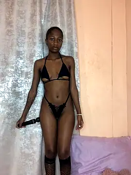 Snapshot of Caramel102004 chatting on September 27, 2025, 8:03 pm Caramel102004 online show from September 27, 2025, 8:03 pm