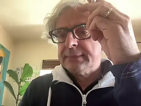 chtentation online show from February 25, 2026, 11:42 am