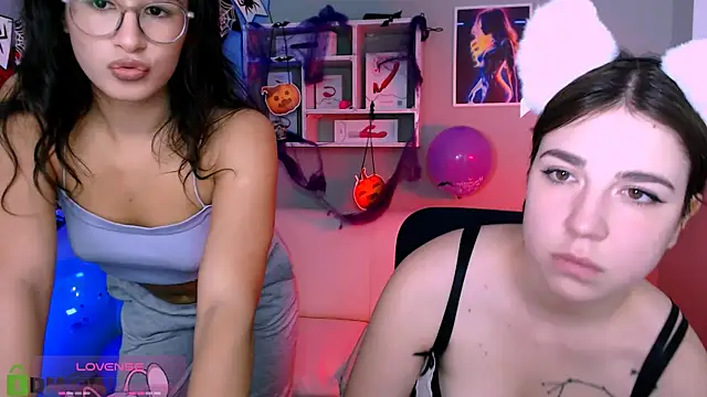 Snapshot of lia_make_love chatting on October 29, 2025, 2:19 pm lia make love online show from October 29, 2025, 2:19 pm