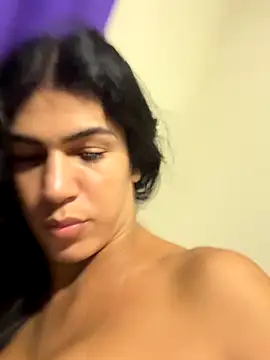 Snapshot of Rapunnzel chatting on October 27, 2025, 8:02 pm Rapunnzel online show from October 27, 2025, 8:02 pm