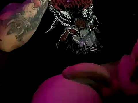 Snapshot of Sinner___ chatting on October 28, 2025, 11:18 pm Sinner    online show from October 28, 2025, 11:18 pm